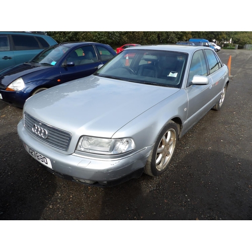 19 - A 2001 Audi A8 3.7 Quattro Sport four door saloon J27880 (petrol/automatic), odometer reading 84,167... 