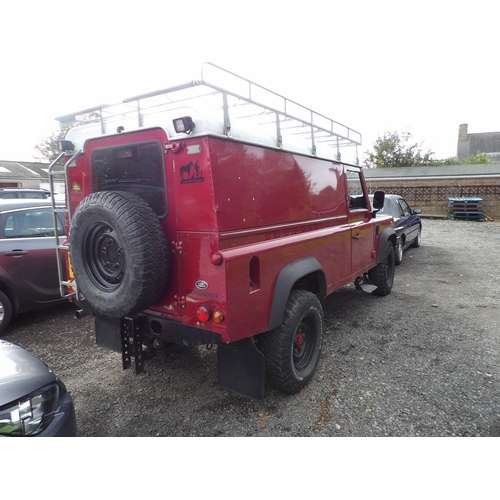 6 - A 2014 Land Rover Defender 110 2.2 TDCi hard top J57819 (diesel/manual), odometer reading 163,227 mi... 