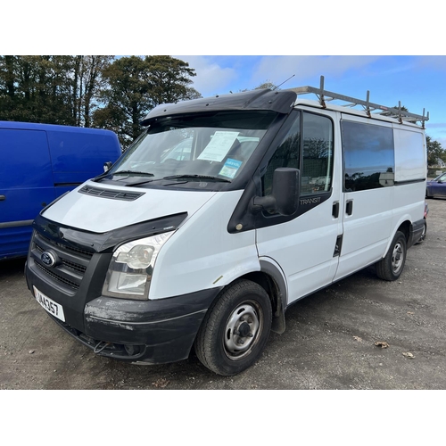 22 - A 2011 Ford Transit T280S 2.2 TDCi double cab panel van J44357 (diesel/manual), odometer reading 116... 