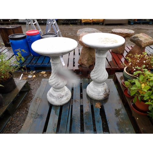 85 - A pair of reconstituted stone bird baths