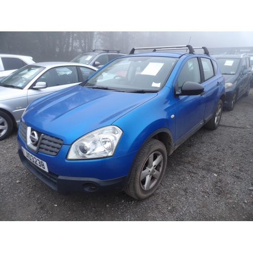 11 - A 2008 Nissan Qashqai Vista 1.6 SUV J103238 (petrol/manual), odometer reading 75,997 miles