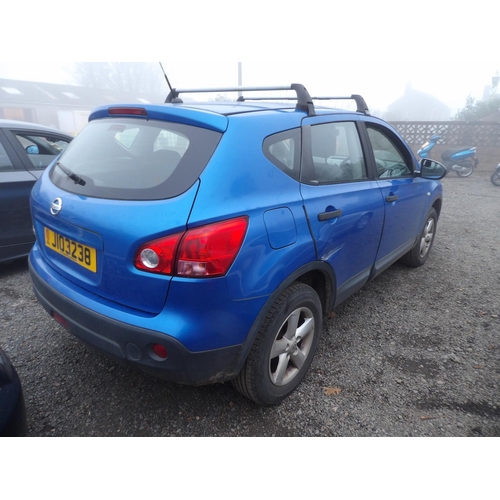 11 - A 2008 Nissan Qashqai Vista 1.6 SUV J103238 (petrol/manual), odometer reading 75,997 miles