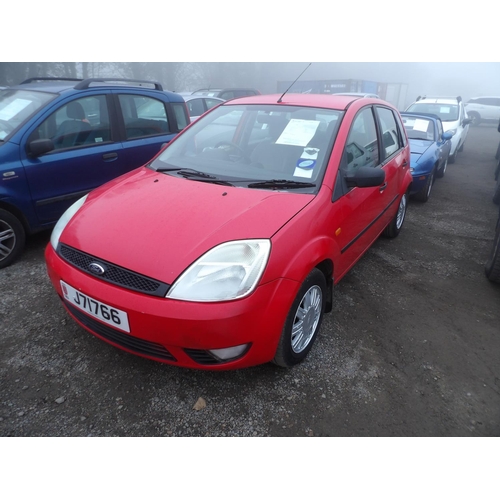 21 - A 2002 Ford Fiesta 1.4 Ghia five door hatchback J71766 (petrol/manual), odometer reading 85,108 mile... 