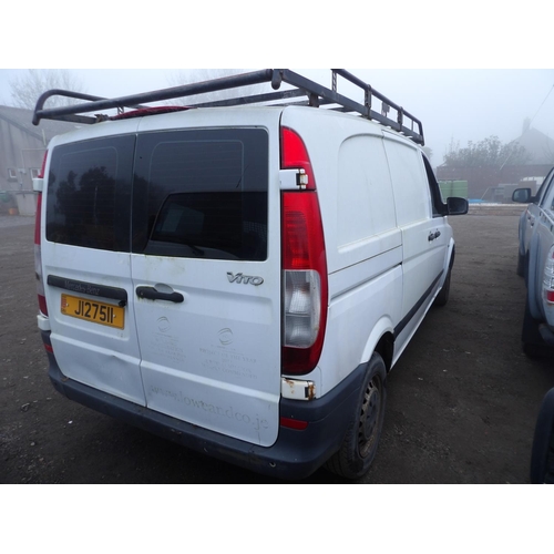 26 - A 2013 Mercedes Vito 113 2.1 CDI panel van J127511 (diesel/manual), odometer reading 164,458 miles -... 