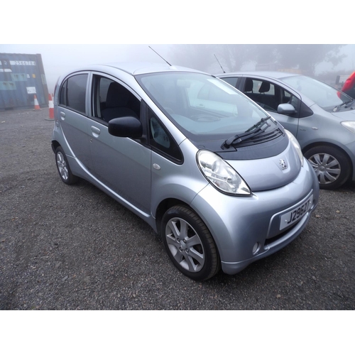 6 - A 2011 Peugeot Ion five door hatchback J29627 (electric/automatic), odometer reading 91,556 miles