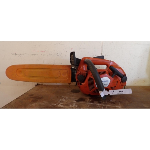 108 - A Husqvarna T435 petrol chainsaw