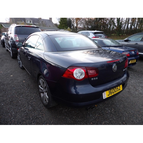 11 - A 2008 Volkswagen EOS Sport 2.0 TSi convertible J60052 (petrol/manual), odometer reading 49,473 mile... 