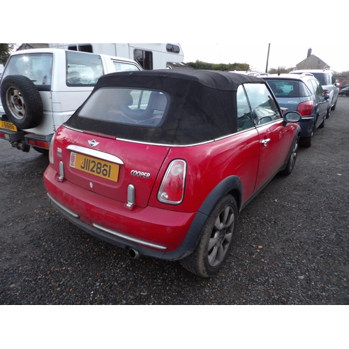 14 - A 2005 Mini Cooper 1.6 convertible J112861 (petrol/automatic), odometer reading 108,830 miles