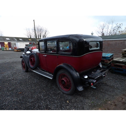 20 - A circa 1933/34 Humber Twelve 1.7 four door saloon J132708 (petrol/mamual), odometer reading 46,147 ... 