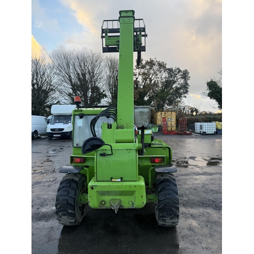 10 - A 2005 Terex 2506 telescopic handler, 2.5 tonne capacity, 6m boom, odometer reading 3,521 hours. Ful... 