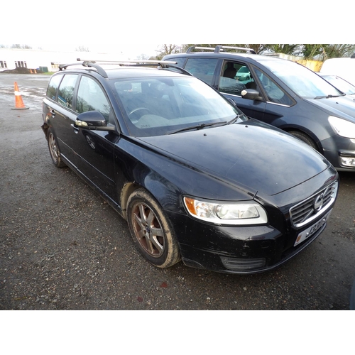 13 - A 2010 Volvo V50 S Drive 1.6 TDi estate J33174 (diesel/manual), odometer reading 168,352 miles