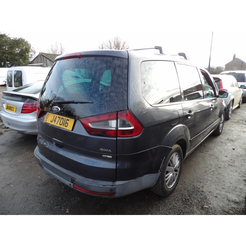 16 - A 2007 Ford Galaxy Ghia 1.8 TDCi MPV J47016 (diesel/manual), odometer reading 156,550 miles