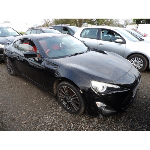 9 - A 2013 Toyota GT 86 2.0 coupe J54862 (petrol/automatic), odometer reading 46,741 miles