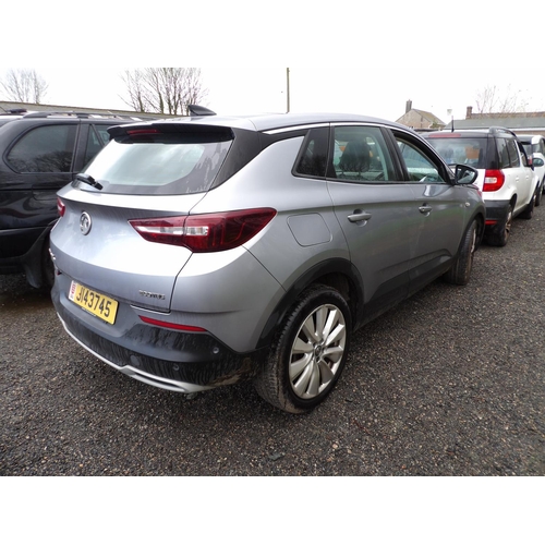 4 - A 2021 Vauxhall Grandland X 1.2 Turbo Elite SUV J143745 (petrol/manual), odometer reading 31,998 mil... 