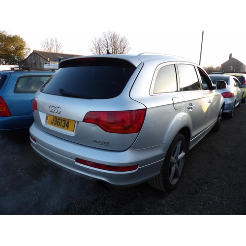 12 - A 2006 Audi Q7 S-Line Quattro 2.7 TDi SUV (seven seats) J96134 (diesel/automatic), odometer reading ... 