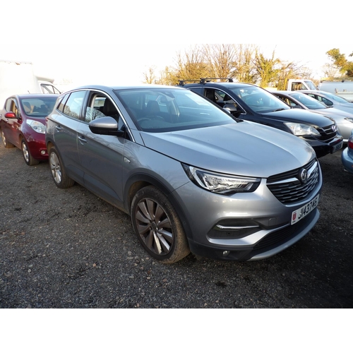 2 - A 2021 Vauxhall Grandland X 1.2 Turbo Elite SUV J143745 (petrol/manual), odometer reading 31,998 mil... 