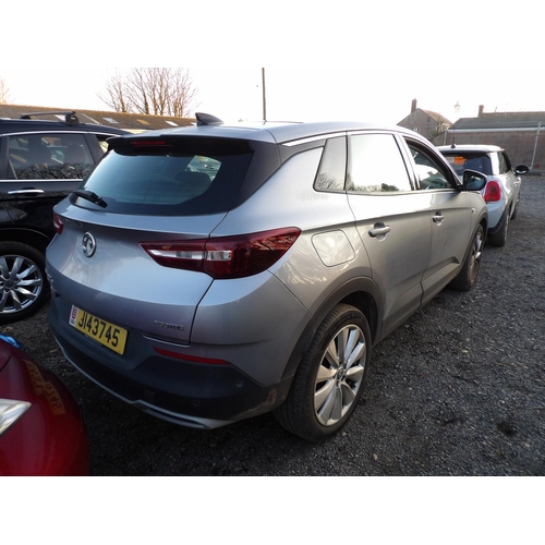 2 - A 2021 Vauxhall Grandland X 1.2 Turbo Elite SUV J143745 (petrol/manual), odometer reading 31,998 mil... 