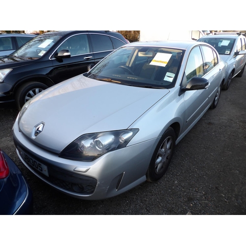 8 - A 2009 Renault Laguna Dynamique Eco2 2.0 dCi five door hatchback J81305 (diesel/manual), odometer re... 