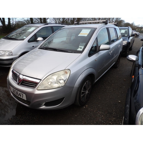 9 - A 2008 Vauxhall Zafira Breeze 1.6 MPV J113647 (petrol/manual), odometer reading 101,970 miles