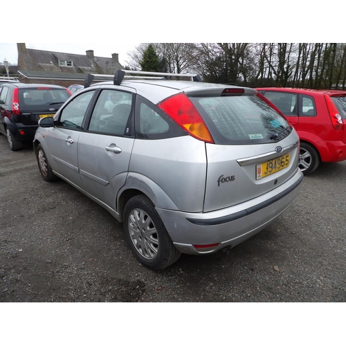 10 - A 2002 Ford Focus Ghia 1.6 five door hatchback J94965 (petrol/manual), odometer reading 145,165 mile... 