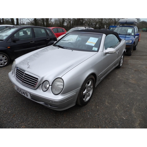 12 - A 2001 Mercedes-Benz CLK320 Avantgarde 3.2 convertible J105149 (petrol/automatic), odometer reading ... 