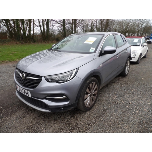 2 - A 2021 Vauxhall Grandland X 1.2 Turbo Elite SUV J143745 (petrol/manual), odometer reading 31,998 mil... 