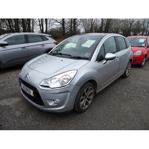 5 - A 2010 Citroen C3 1.4 VTi Exclusive five door hatchback J112950 (petrol/manual), odometer reading 39... 