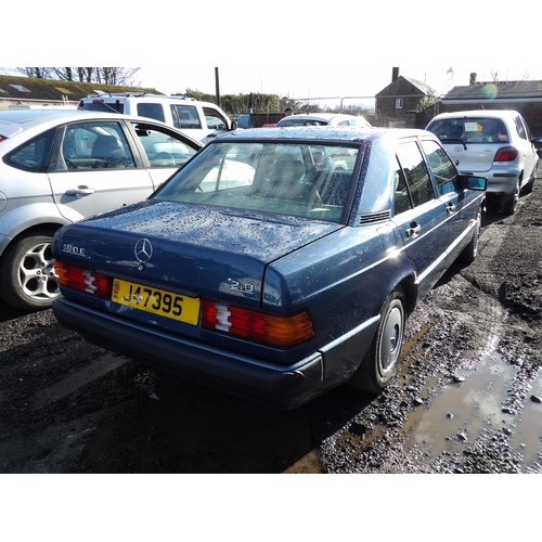 2 - A 1993 Mercedes-Benz 190E 2.0 four door saloon J47395 (petrol/automatic), odometer reading 70,880 mi... 