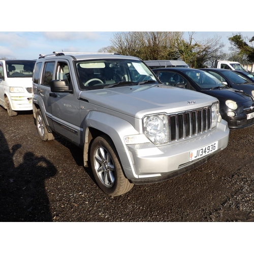 7 - A 2009 Chrysler Jeep Cherokee 2.8 CRD Limited SUV J134936 (diesel/automatic), odometer reading 90,52... 