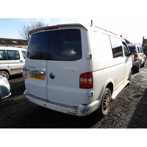 8 - A 2009 Volkswagen Transporter T28 1.9 TDi six seat window van J74837 (diesel/manual), odometer readi... 