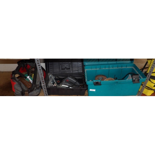 121 - An angle grinder, a planer and various hand tools