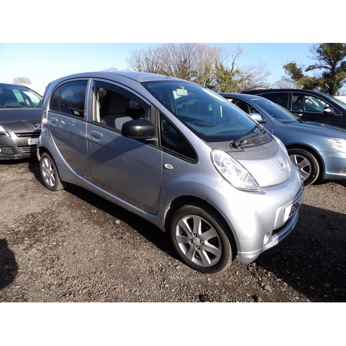 5 - A 2011 Peugeot Ion five door hatchback J29627 (full electric/automatic), odometer reading 92,623 mil... 