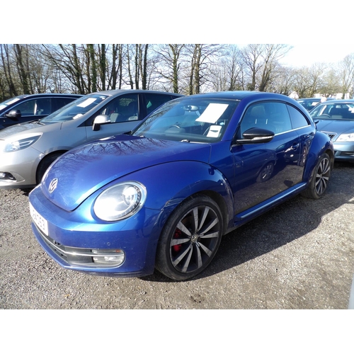 7 - A 2014 Volkswagen Beetle 2.0 TSi Turbo Black three door hatchback J84053 (petrol/automatic), odomete... 