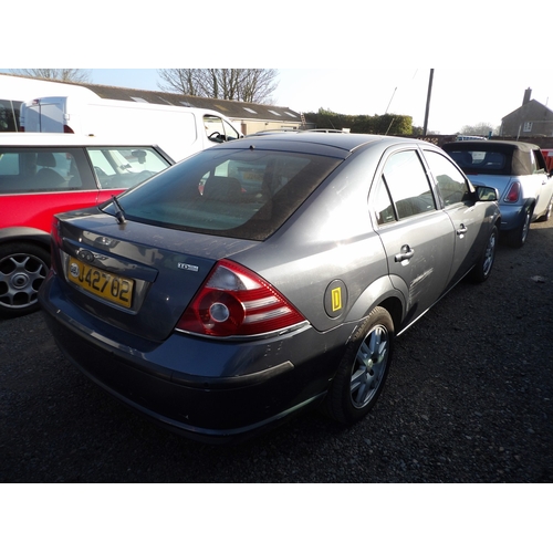 15 - A 2005 Ford Mondeo 2.0 TDCi left hand drive five door hatchback J42702 (diesel/manual), odometer rea... 