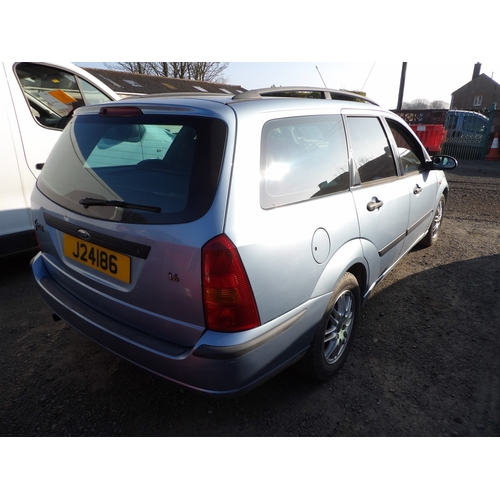 18 - A 2004 Ford Focus LX 1.6 estate J24186 (petrol/manual), odometer reading 126,734 miles