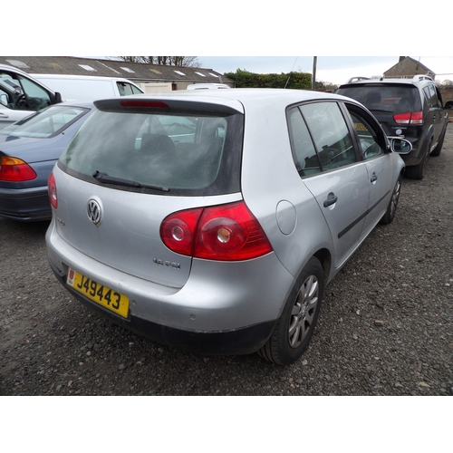 11 - A 2005 Volkswagen Golf SE FSi 1.6 five door hatchback J49443 (petrol/automatic), odometer reading 82... 