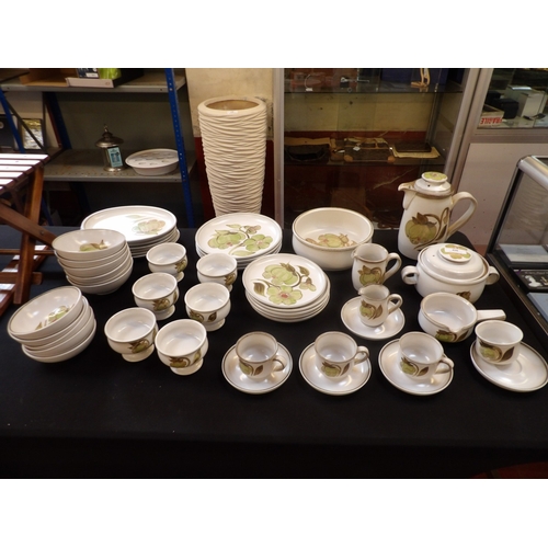 400 - A range of Denby table ware