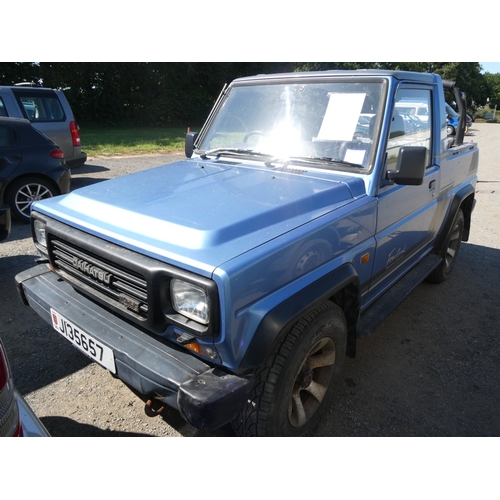 22 - A 1993 Daihatsu FourTrak TDX 2.8 TDi SUV J135657 (diesel/manual), odometer reading 86,670 miles