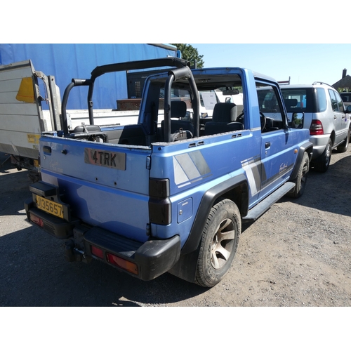 22 - A 1993 Daihatsu FourTrak TDX 2.8 TDi SUV J135657 (diesel/manual), odometer reading 86,670 miles