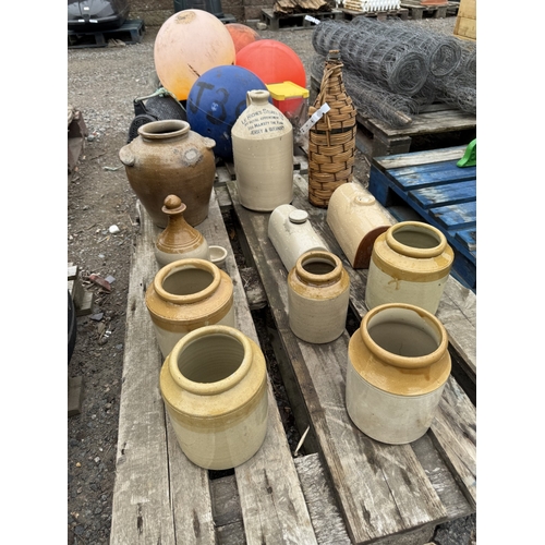 98 - A collection of vintage salt glazed stone ware