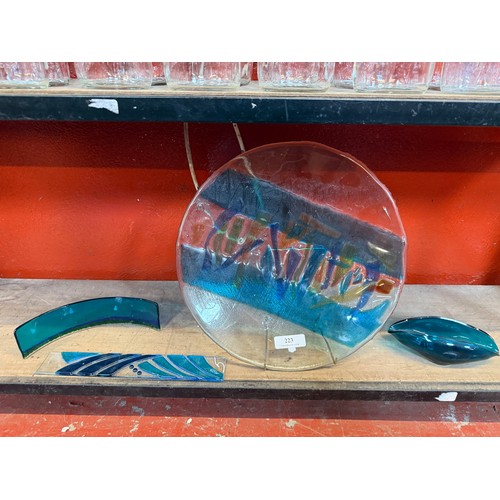 223 - Assorted art glass