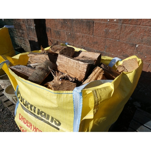 73 - A bulk bag of logs