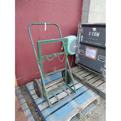 92 - A BOC oxyacetylene trolley