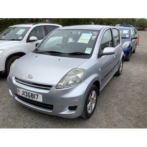15 - A 2007 Daihatsu Sirion SE 1.3 five door hatchback J136817 (petrol/manual), odometer reading 59,961 m... 