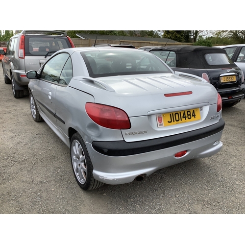 21 - A 2002 Peugeot 206 2.0 coupe convertible J101484 (petrol/manual), odometer reading 77,748 miles