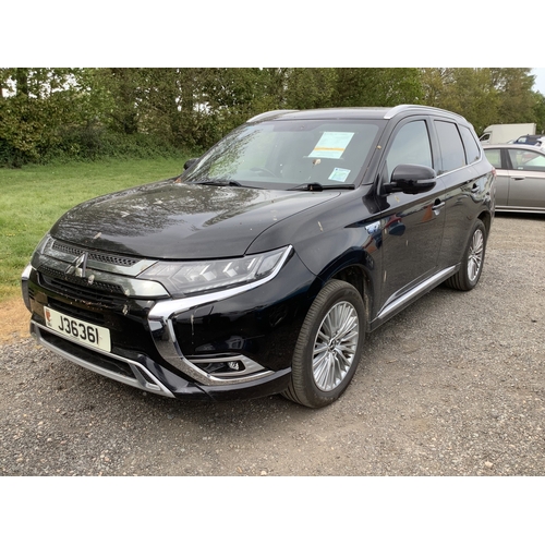 7 - A 2018 Mitsubishi Outlander 4h PHEV SUV J36361 (hybrid electric/automatic), odometer reading 55,759 ... 