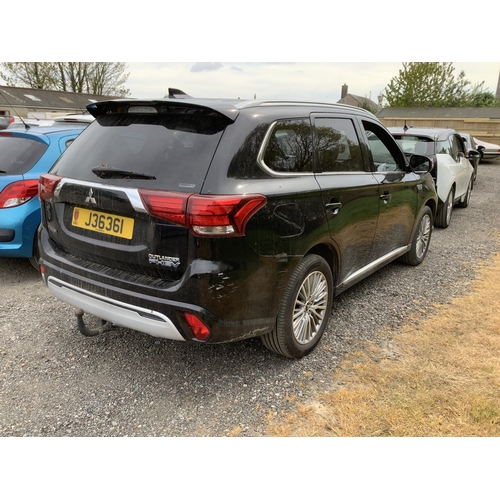 7 - A 2018 Mitsubishi Outlander 4h PHEV SUV J36361 (hybrid electric/automatic), odometer reading 55,759 ... 