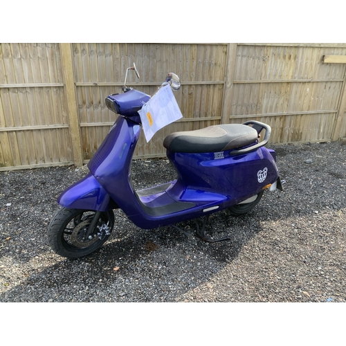1 - A 2021 FMC Jinying Arena R20 scooter J145754 (electric), odometer reading 3,448 miles