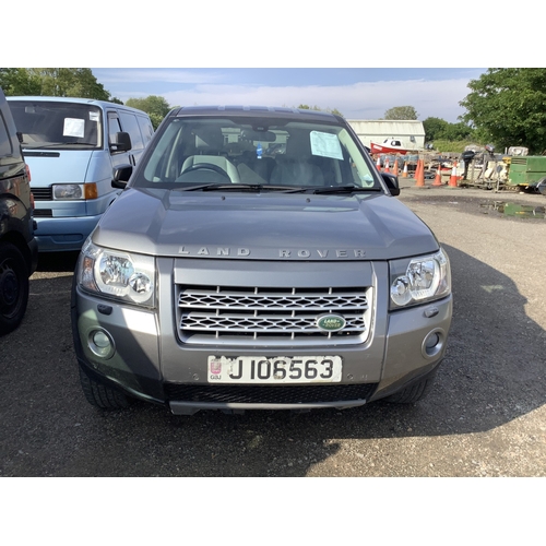 27 - A 2009 Land Rover Freelander 2 XS TD4 SUV J106563 (diesel/automatic), odometer reading 91,784 miles