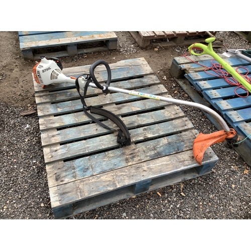 114 - A Stihl FS45 petrol pole strimmer